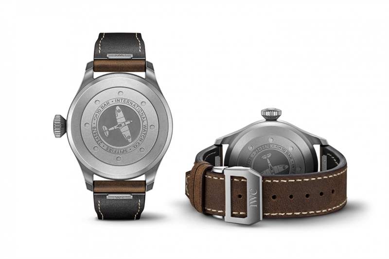 IWC萬國最新Big Pilot's Watch 43 Spitfire注入懷舊味及軍表設(shè)計(jì)-復(fù)刻表