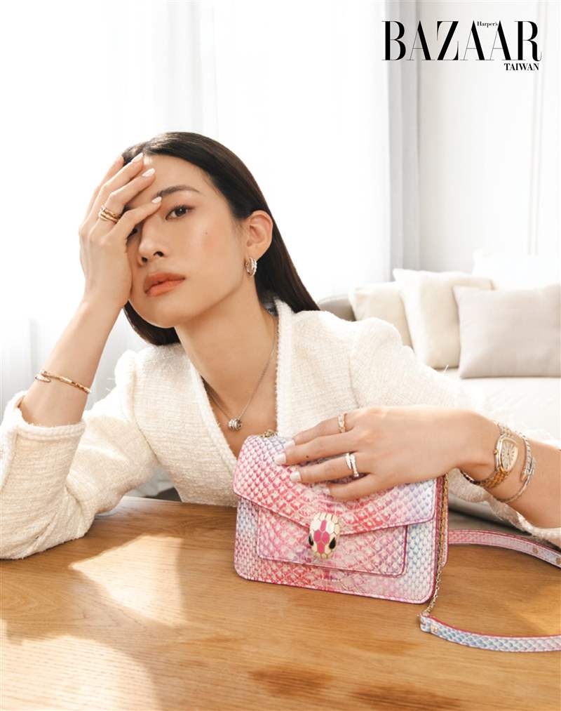 最美主播轉戰演藝圈，趙岱新化身寶格麗Serpenti女神展演百變時尚風格-復刻表