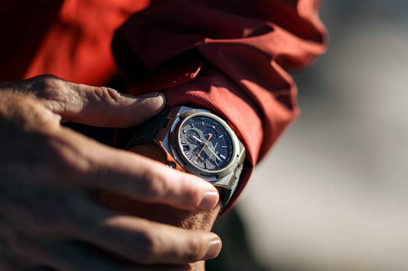 Vacheron Constantin江詩丹頓Overseas Everest｜勇闖珠峰的探險(xiǎn)精神-復(fù)刻表