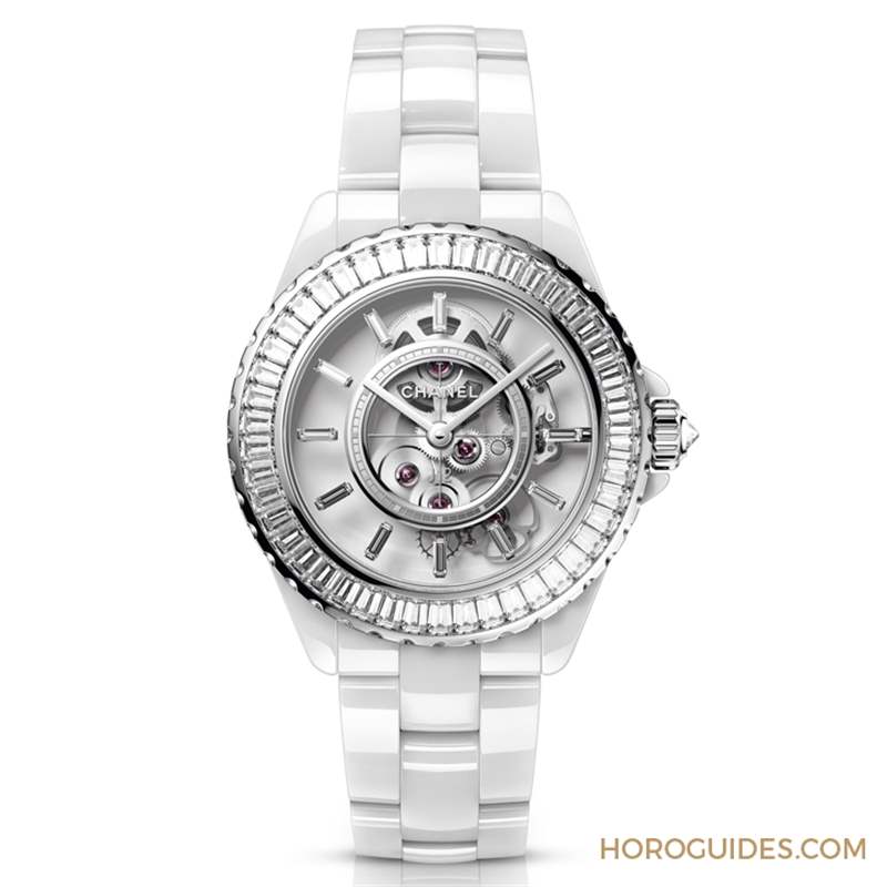 經(jīng)典,再進(jìn)化|J12 Caliber 3.1白色腕表、J12鑲鉆腕表&Premiére Extrait de Camélia腕表-復(fù)刻表