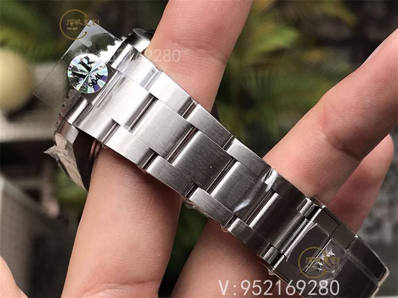 AR廠勞力士黑鬼王海使V2最高版本復刻做工和N廠黑鬼王對比怎么樣-復刻表