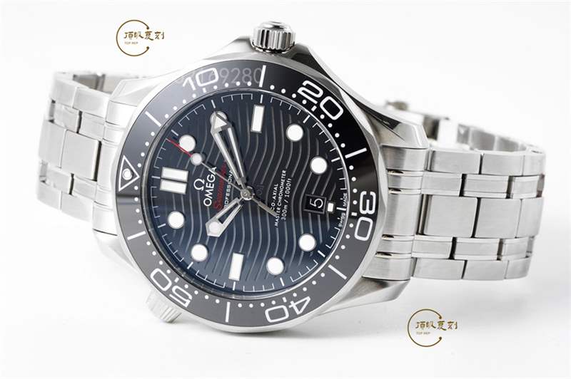 ZF廠歐米茄海馬300獨家黑色旋渦擺輪,超越vs廠和or廠海馬-復(fù)刻表