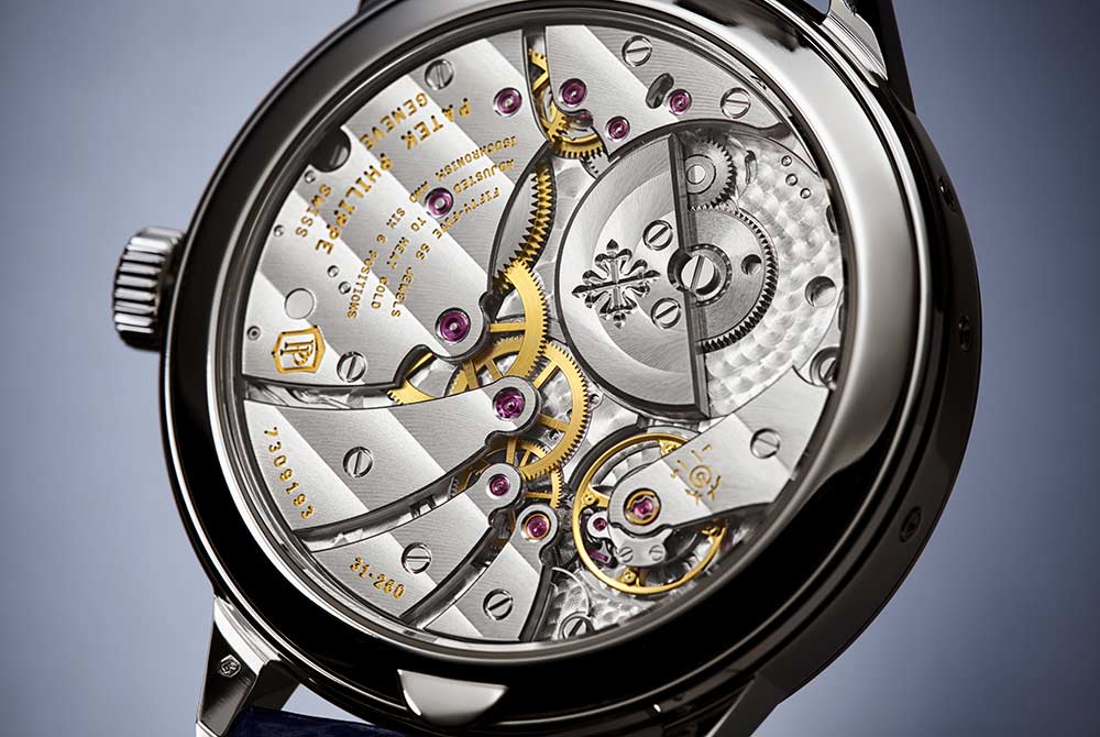 泰格豪雅專業(yè)賽車300-百達(dá)翡麗直列式萬年歷5236P-復(fù)刻表