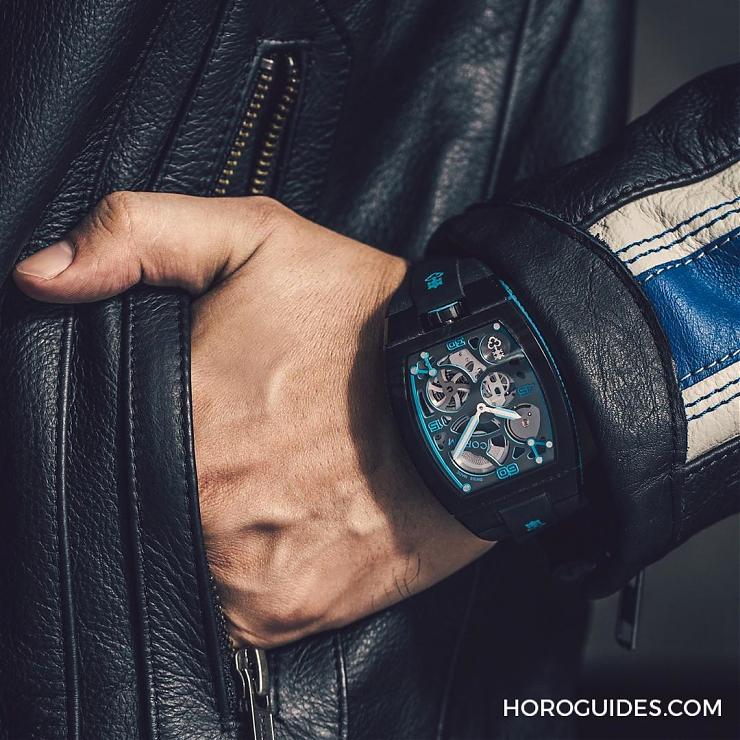 實驗,開始!Corum前衛(wèi)大作誕生:Lab 01與Lab 02腕表-復(fù)刻表