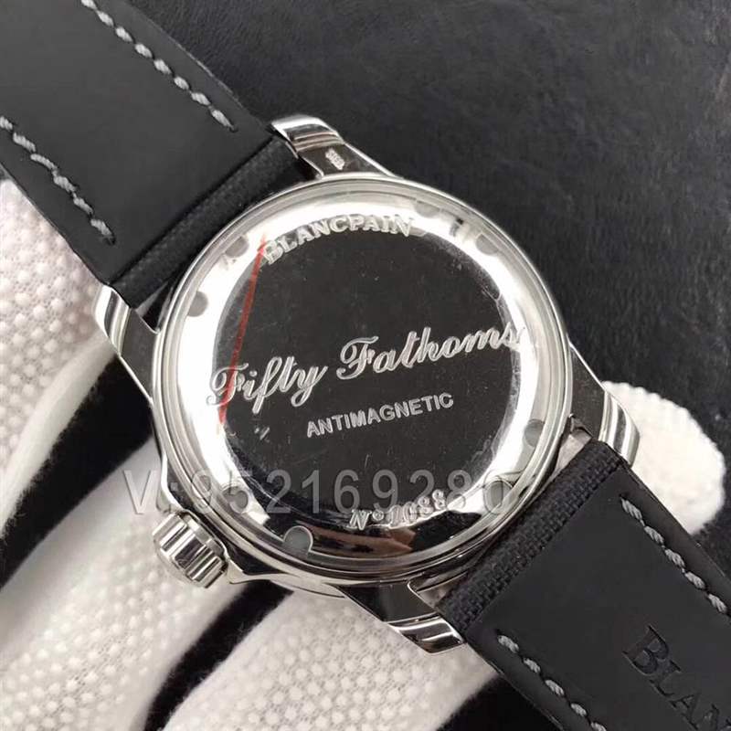 N廠五大神器之首-寶珀五十尋5015-1130-52-復(fù)刻表