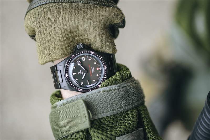 法國小眾手表YEMA野馬超人法國空軍限量版機械表-復(fù)刻表