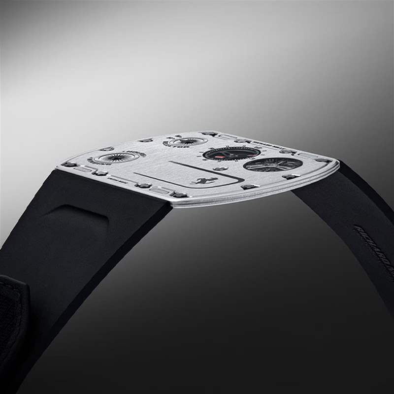 Richard Mille首度聯(lián)乘Ferrari 1.75mm成最薄表王輕盈卻耐撞-復刻表