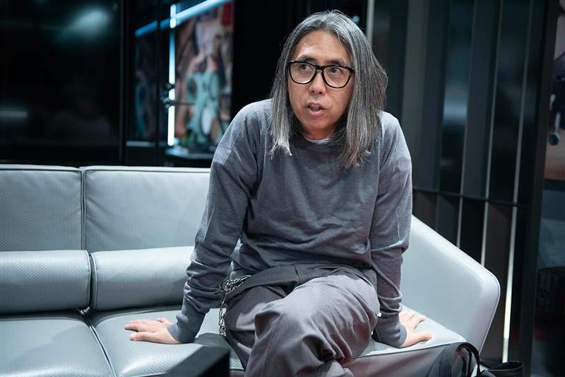 泰格豪雅 x Fragment聯名設計Heuer 02計時碼表-復刻表