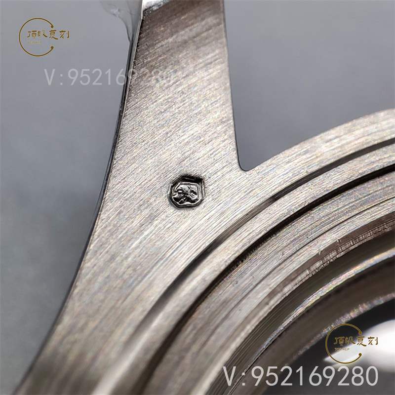 拆解評測-VS廠勞力士白金游艇42mm復(fù)刻表拆解細節(jié)怎么樣-復(fù)刻表