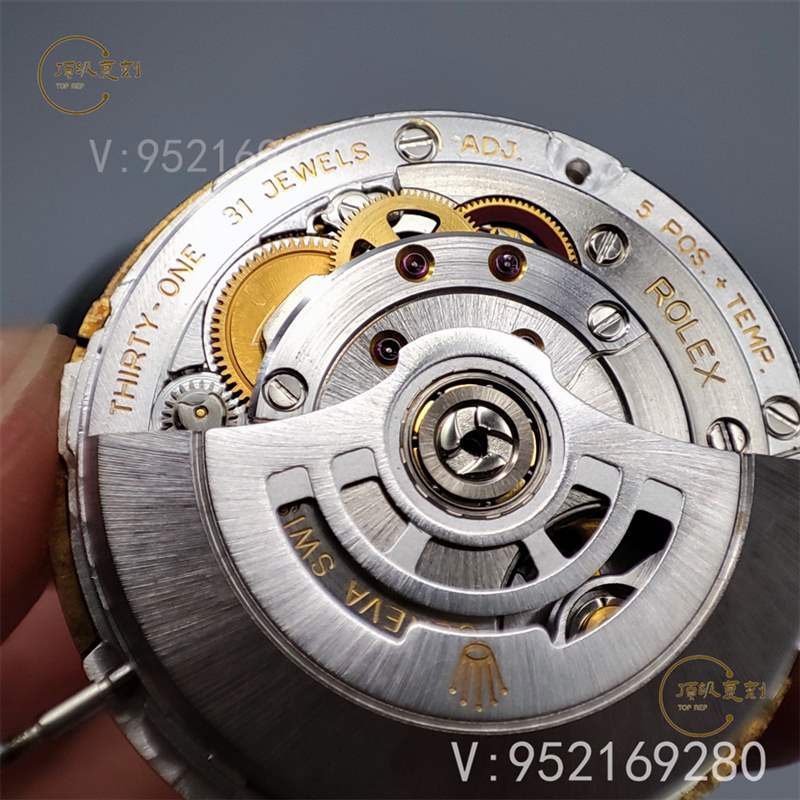 拆解評測-VS廠勞力士白金游艇42mm復(fù)刻表拆解細節(jié)怎么樣-復(fù)刻表