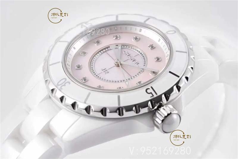 XF廠香奈兒J12系列陶瓷石英女士復(fù)刻表粉盤做工怎么樣-復(fù)刻表