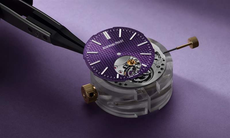 愛彼RD#3又更小了!37mm款以墨紫面盤初亮相-復(fù)刻表