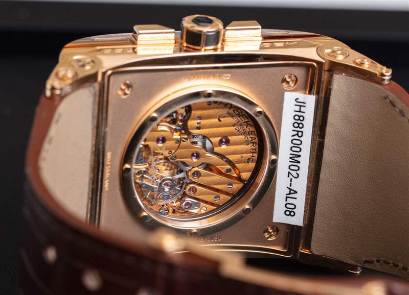 不再生產：550,000 美元 Hysek Colosso GMT 三問腕表-復刻表