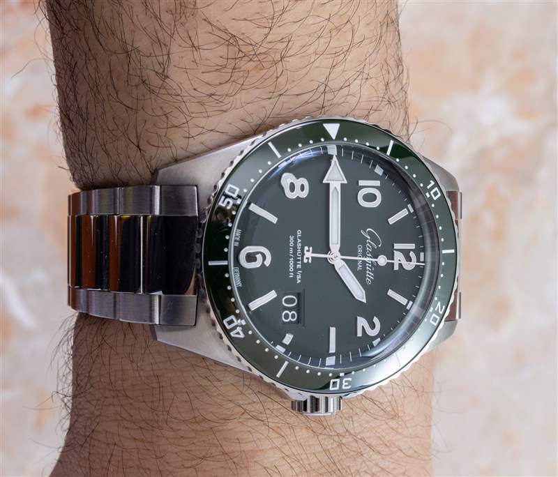 動手實踐:格拉蘇蒂原創(chuàng) SeaQ 綠色表盤精鋼潛水表 動手實踐:格拉蘇蒂原創(chuàng) SeaQ 綠色表盤精鋼潛水表-復刻表