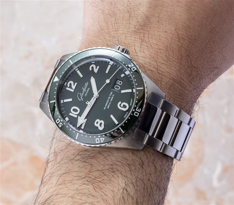 動手實踐:格拉蘇蒂原創(chuàng) SeaQ 綠色表盤精鋼潛水表 動手實踐:格拉蘇蒂原創(chuàng) SeaQ 綠色表盤精鋼潛水表-復刻表