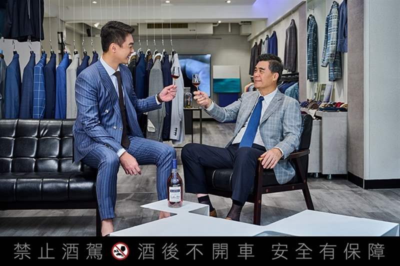 跨越經典,以質感開創迎風飛翔新局!新式訂制西服STYDER創辦人黃淯晨與父親的跨世代對談-復刻表