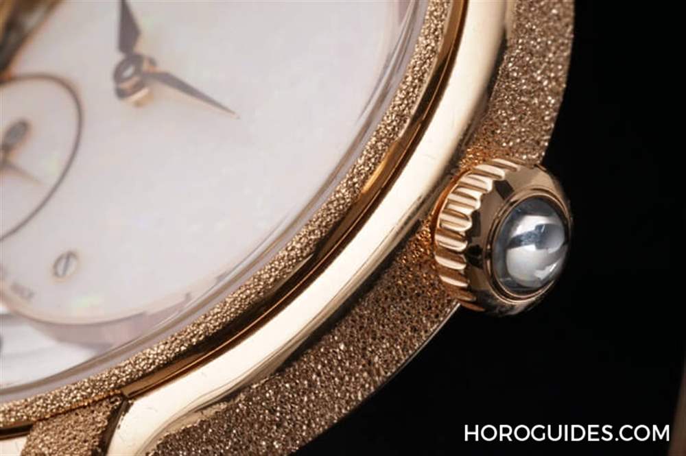 真的很Bling Bling愛彼Millenary霜金工藝上身-復刻表