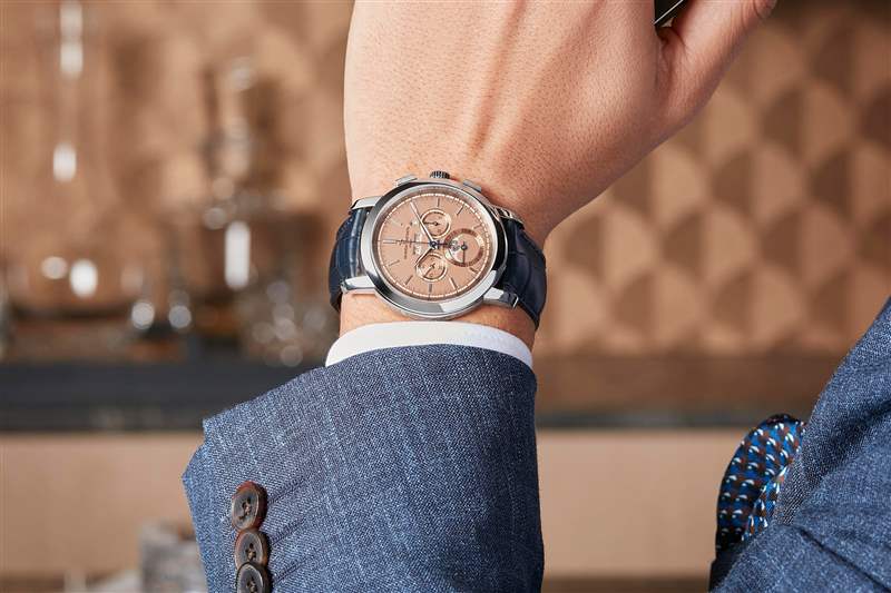 隆重推出江詩丹頓Traditionnelle萬年歷計時碼表-復刻表