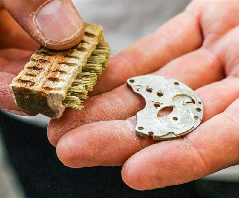 推動(dòng)內(nèi)部機(jī)芯如何破壞現(xiàn)代奢侈手表行業(yè)-復(fù)刻表