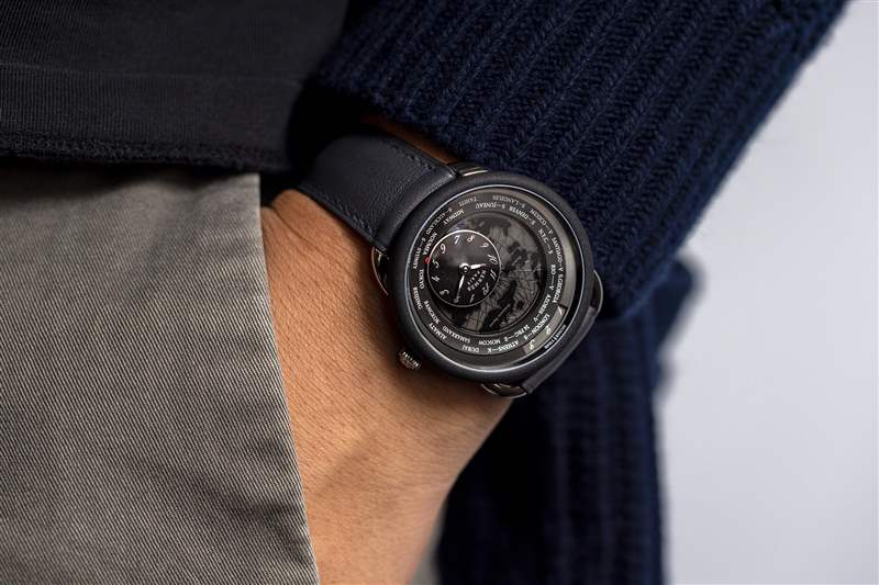 推出愛馬仕Arceau Le Temps Voyageur雙時區(qū)腕表,鼓勵您走出家門-復刻表