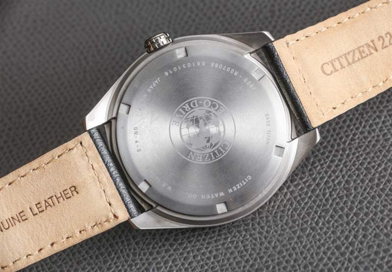 公民生態(tài)驅(qū)動超級鈦AW0060手表評論-復刻表