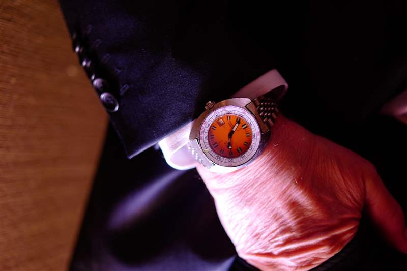 親身體驗神秘的復古Doxa Army以現代陶瓷手表的形式重新出現-復刻表