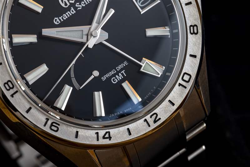 推出Grand Seiko的Evolution 9系列變得運(yùn)動(dòng)起來(lái)-復(fù)刻表