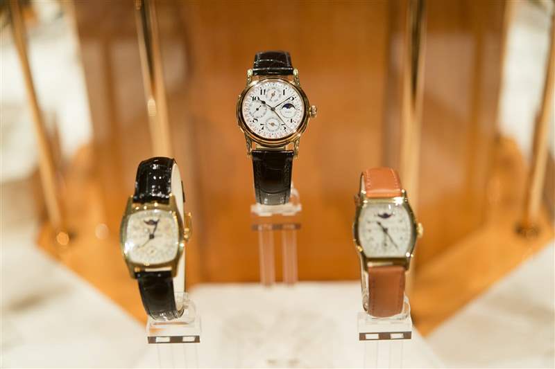 新手指南百達(dá)翡麗的完全新手過(guò)量-復(fù)刻表