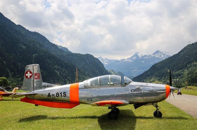 豪利時大表冠ProPilot高度計腕表實戰(zhàn)飛行首秀-復(fù)刻表