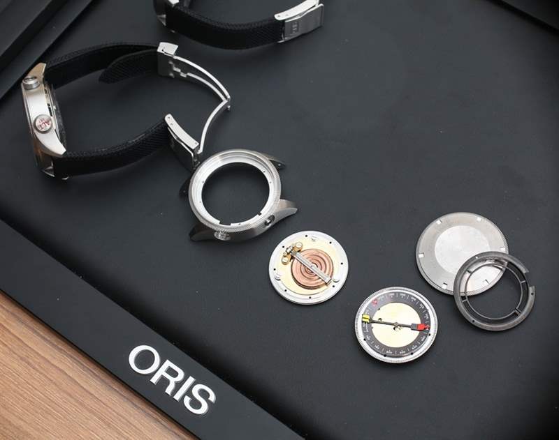 豪利時大表冠ProPilot高度計腕表實戰(zhàn)飛行首秀-復(fù)刻表