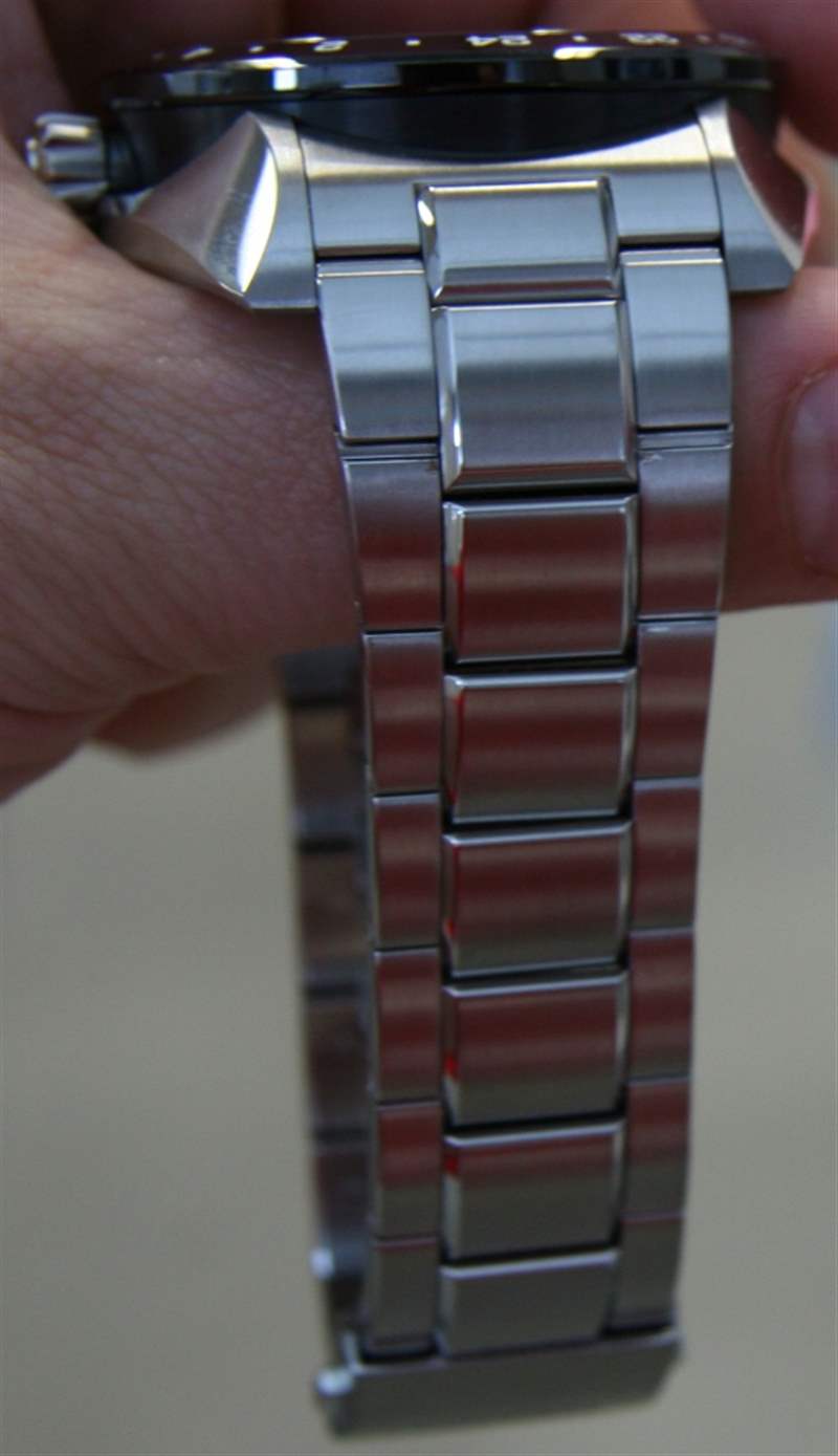 搭載Spring Drive機芯的精工Ananta Spring深潛手表-復刻表