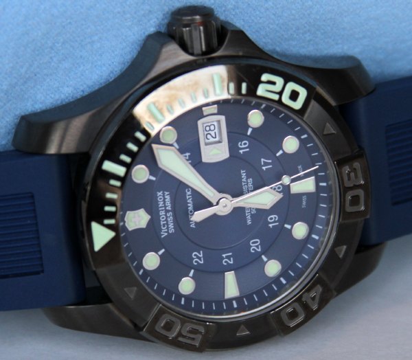 Swiss Army Divemaster watch 2 瑞士陸軍維氏潛水大師 500 機械表-復(fù)刻表