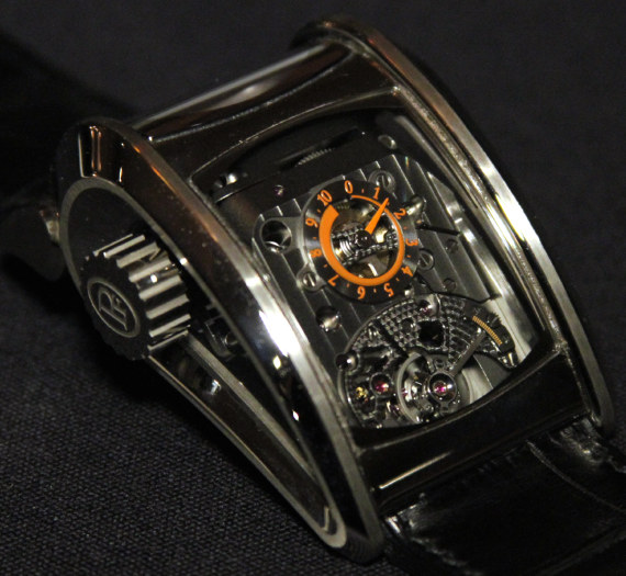 Parmigiani Bugatti Super Sport watch 3 帕瑪強(qiáng)尼布加迪超級運(yùn)動(dòng)手表-復(fù)刻表