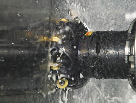 切割鈦 表殼材料說明:鈦-復(fù)刻表