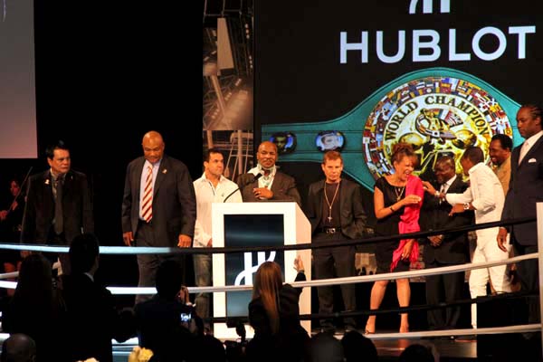 恒寶_2 拳擊傳奇的Hublot手表和拍賣會(huì)-復(fù)刻表