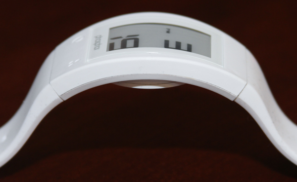 熒光粉世界時(shí)間運(yùn)動(dòng)電子墨水手表評(píng)論-復(fù)刻表