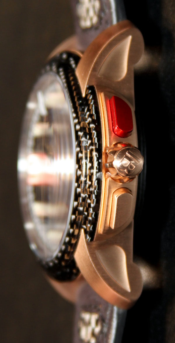 寶珀L-Evolution雙秒追針飛返計(jì)時(shí)腕表上手體驗(yàn)-復(fù)刻表