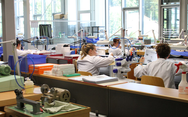 在艾美表廠-復(fù)刻表