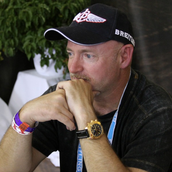 宇航員馬克·凱利訪談:“手表是我職業(yè)的必需品”-復(fù)刻表