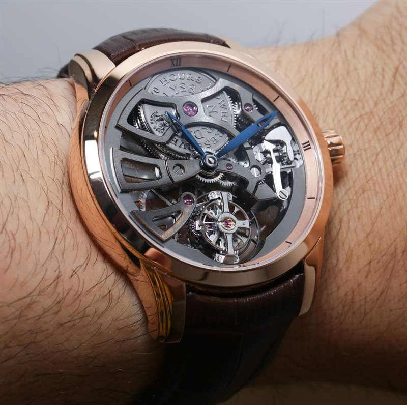 Ulysse Nardin鏤空陀飛輪自制腕表上手體驗-復刻表