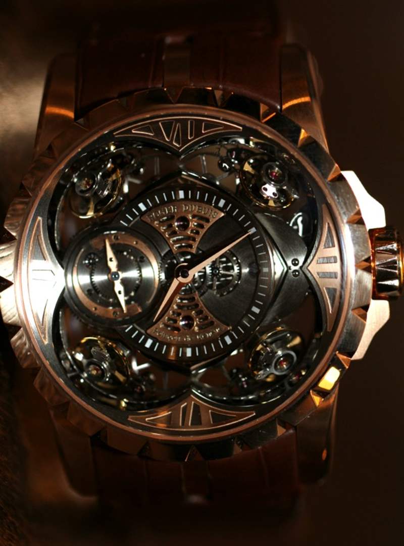 羅杰杜彼Excalibur Quatuor腕表上手體驗(yàn)-復(fù)刻表