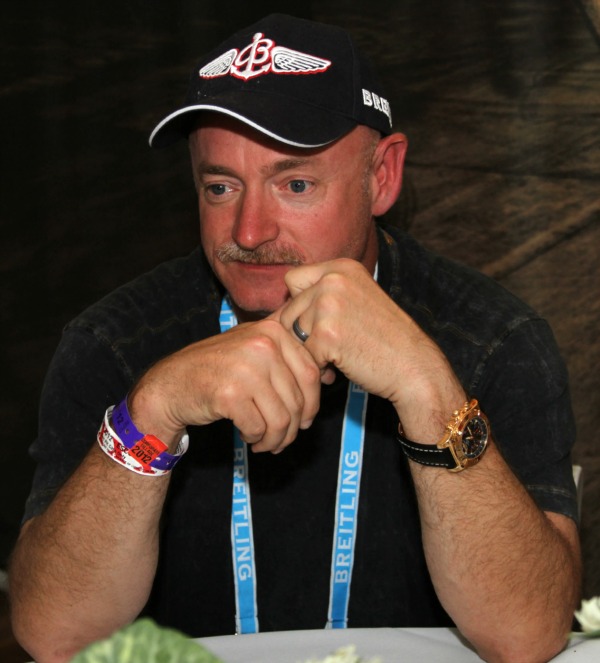 宇航員馬克·凱利訪談:“手表是我職業(yè)的必需品”-復(fù)刻表