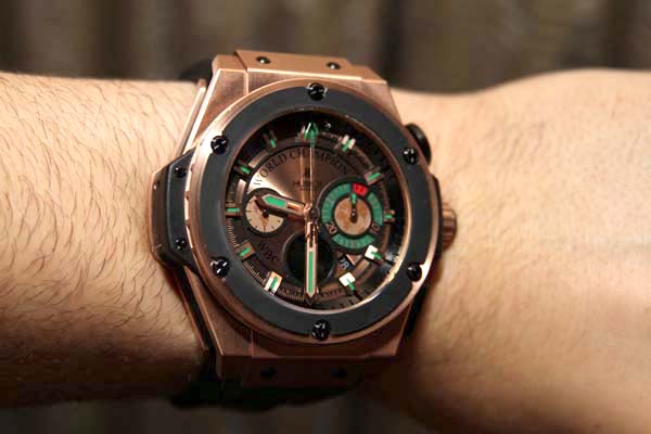 恒寶_27 拳擊傳奇的Hublot手表和拍賣會(huì)-復(fù)刻表