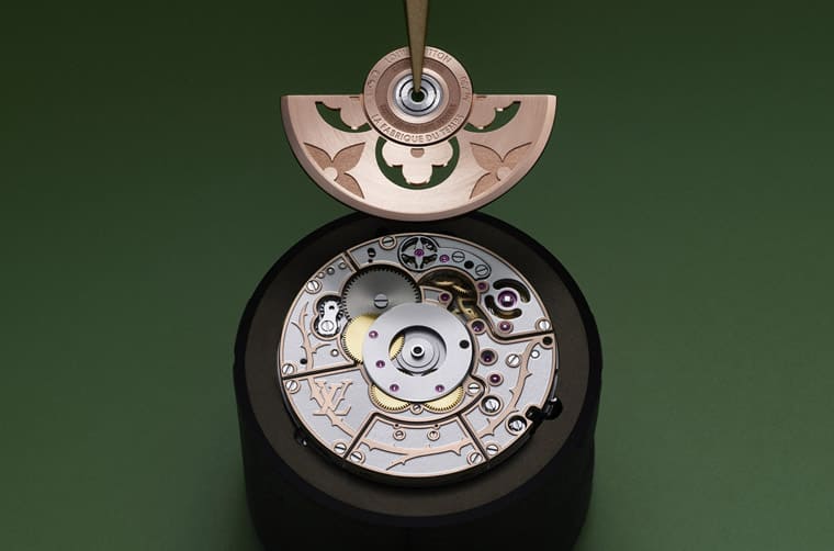 路易威登Tambour玫瑰愛心活動裝置陀飛輪啟動瞬間手表魅力再升級-復(fù)刻表