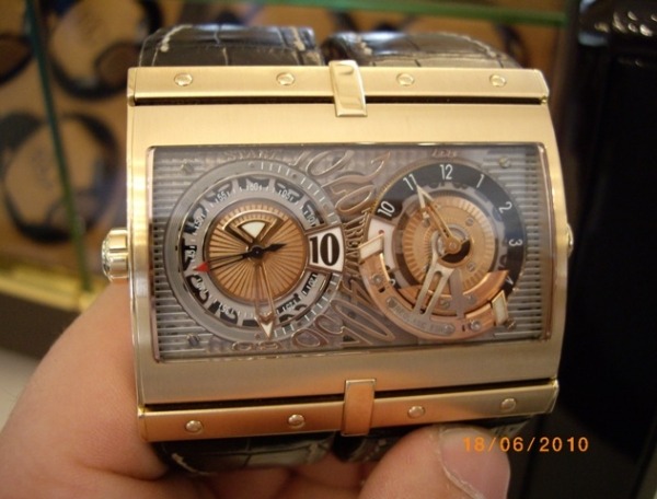 HD3 XT-2 from Mobius HD3伊達爾戈 XT-2手表可-復刻表