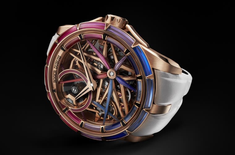 羅杰杜彼Excalibur結(jié)合尖晶石裝飾打造強烈夜光效果-復(fù)刻表