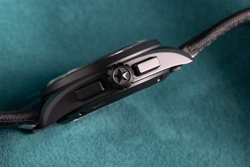 真力時(shí)推出全新Pilot系列,配備Pilot Automatic和Pilot Big Date Flyback-復(fù)刻表