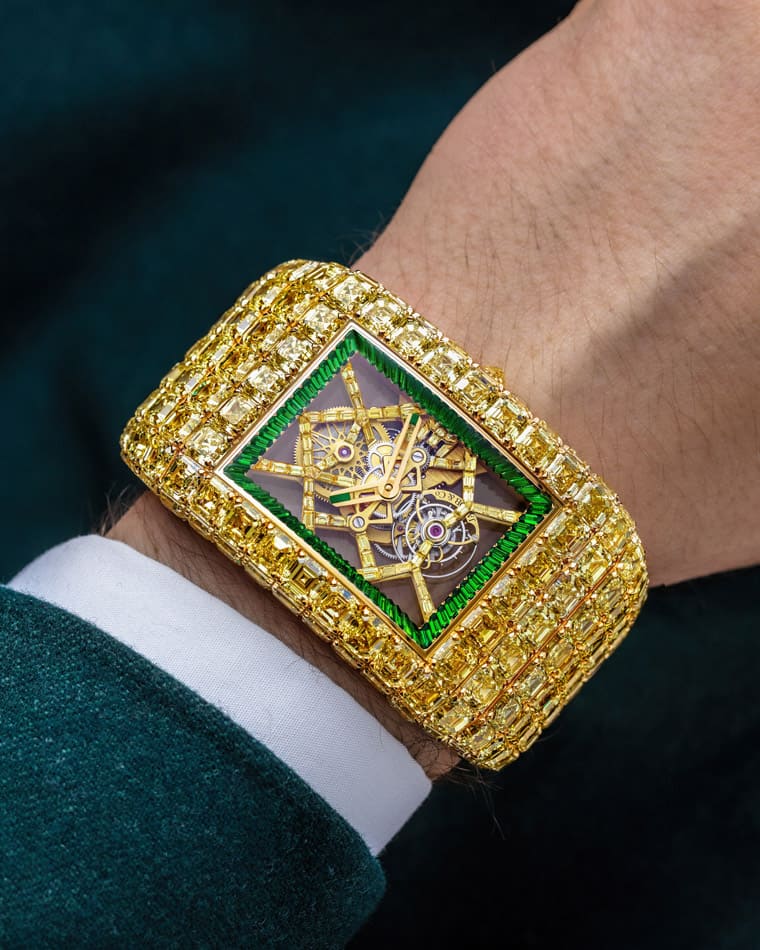 2023最狂珠寶表!超過480顆頂級黃鉆編織JACOB鏤空陀飛輪驚天價格鎖定億萬富翁-復刻表