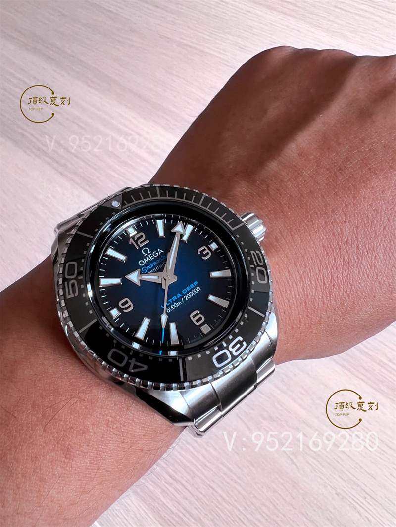 VS廠(SBF廠)海馬6000M介紹,VS廠歐米茄海王潛水腕表值得入手嗎-復(fù)刻表