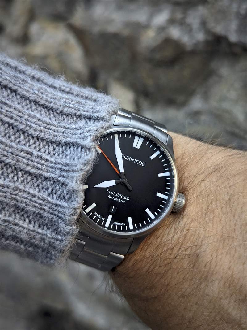 腕表點(diǎn)評(píng)：阿基米德飛行員200-復(fù)刻表